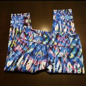 **NWT**Fabletics Salar printed Powerhold Capri